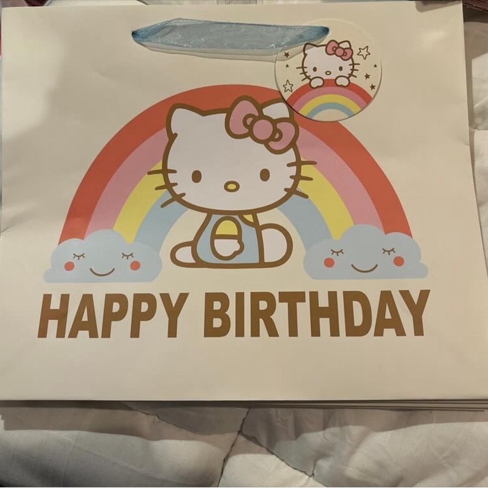 hello kitty birthday gift bag!
